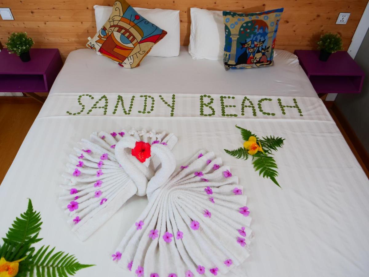 Sandy Beach Bungalows By Ehm Koh Rong Sanloem Exterior foto
